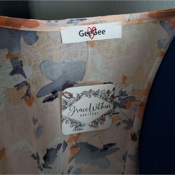 GeeGee Peachy Pink Floral Kimono 2XL - Picture 4 of 5